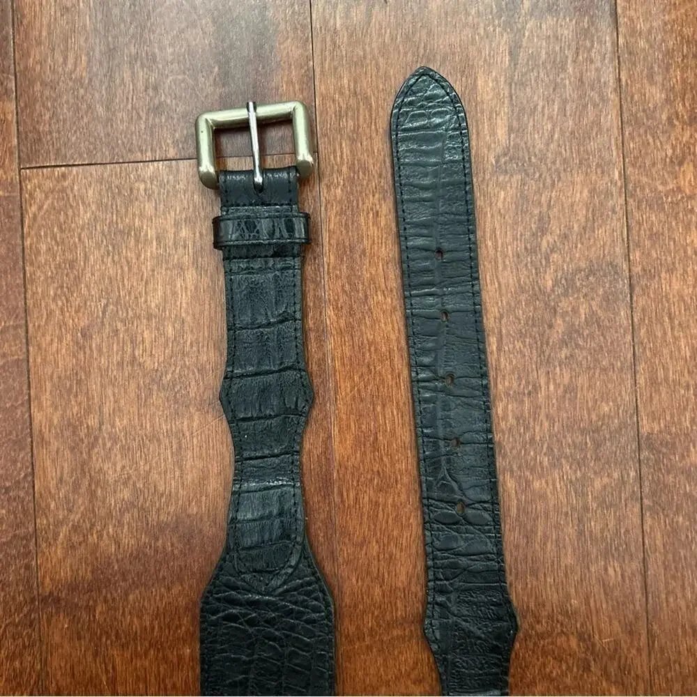 A Different Dialogue Women’s Black Leather Belt, Croc Embossed Made in England